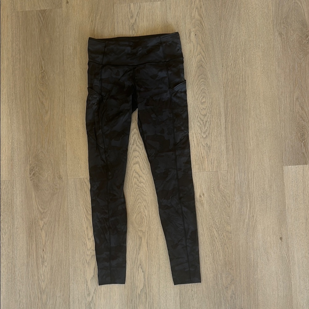 Lululemon Black and Blue Camouflage Leggings